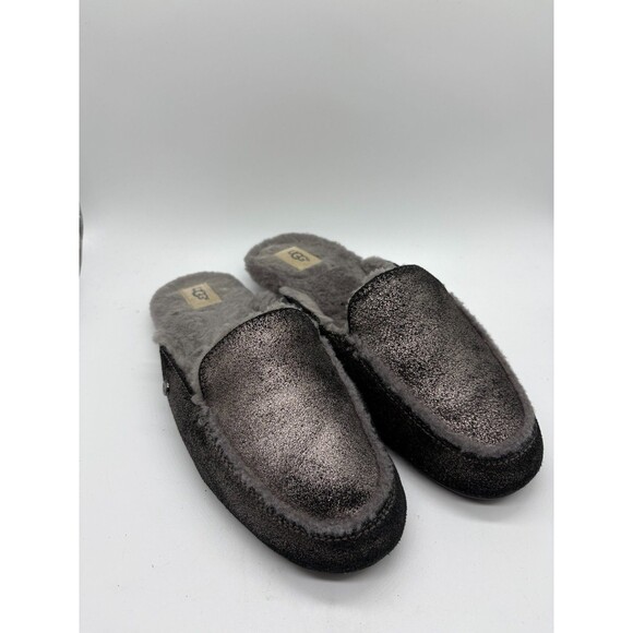UGG Women's Coquette Slippers Size 7 Gray Metallic Shearling Moccasin Loafer - Picture 1 of 6